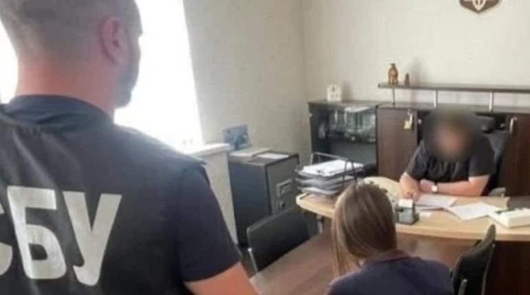 У Миколаєві директора медзакладу підозрюють у продажі якісної плазми крові за заниженою ціною