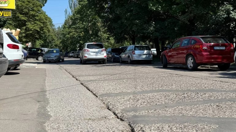 Інспекцію з паркування у Первомайську все ж винесуть на розгляд сесії: передбачили 8 посад