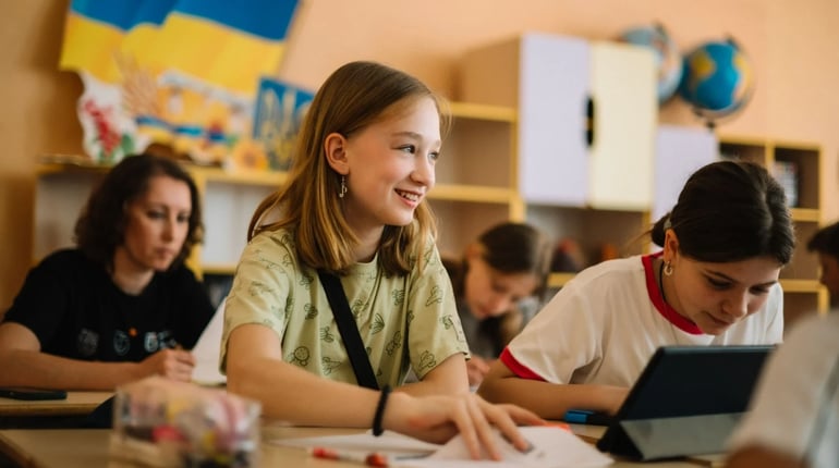 Учнів зі східних областей запрошують на безкоштовні онлайн-заняття за програмою «Освітній Суп»