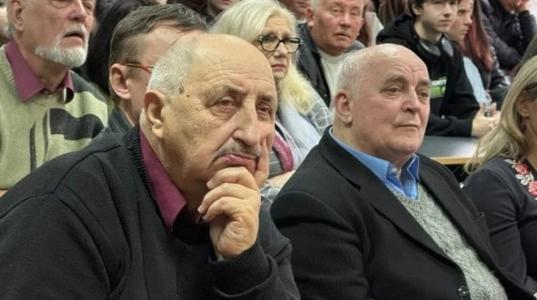 «Справжній болгарин — син України»: Степан Величко про коріння, фізику, футбол і життя для людей