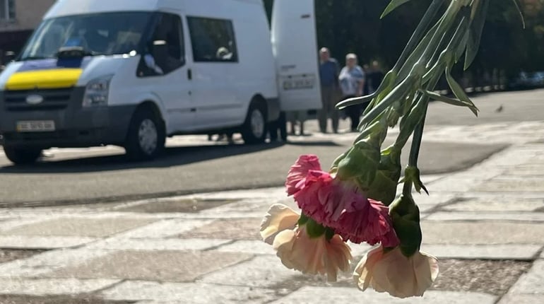 Первомайськ попрощався із захисником Русланом Чернявським